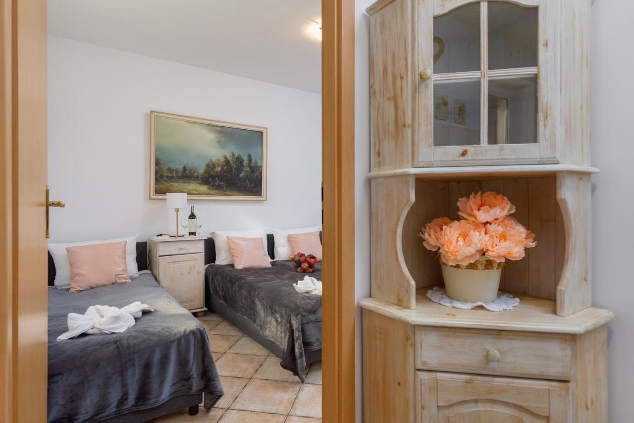 Apartment With Veranda Torunska Pobierowo By Noclegi Renters Eksteriør billede