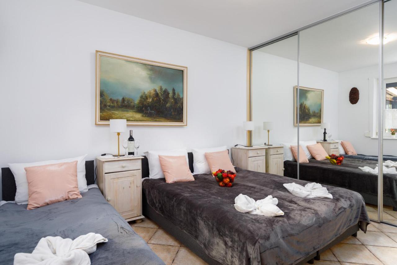 Apartment With Veranda Torunska Pobierowo By Noclegi Renters Eksteriør billede
