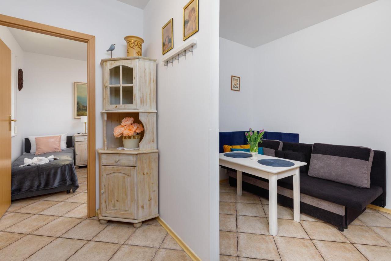 Apartment With Veranda Torunska Pobierowo By Noclegi Renters Eksteriør billede